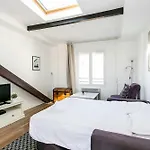 1Br Upper Marais & Pompidou Flat