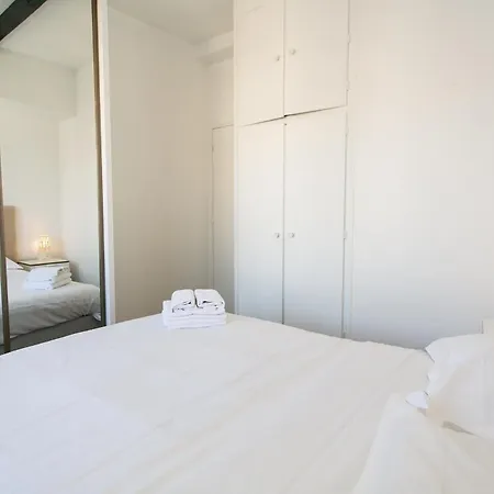 1Br Upper Marais & Pompidou Flat * Parigi